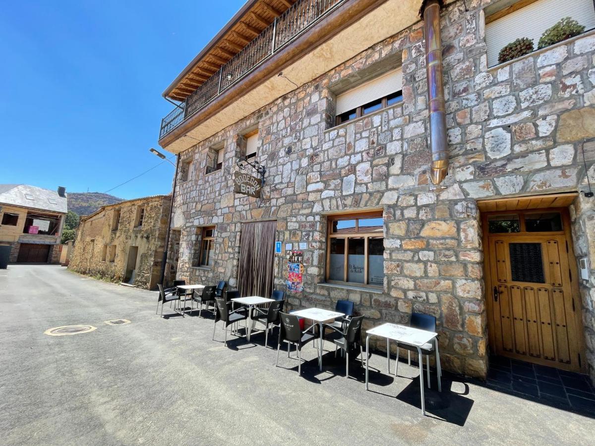 ホテル La Guarida De La Lleira Ferreras de Arriba エクステリア 写真