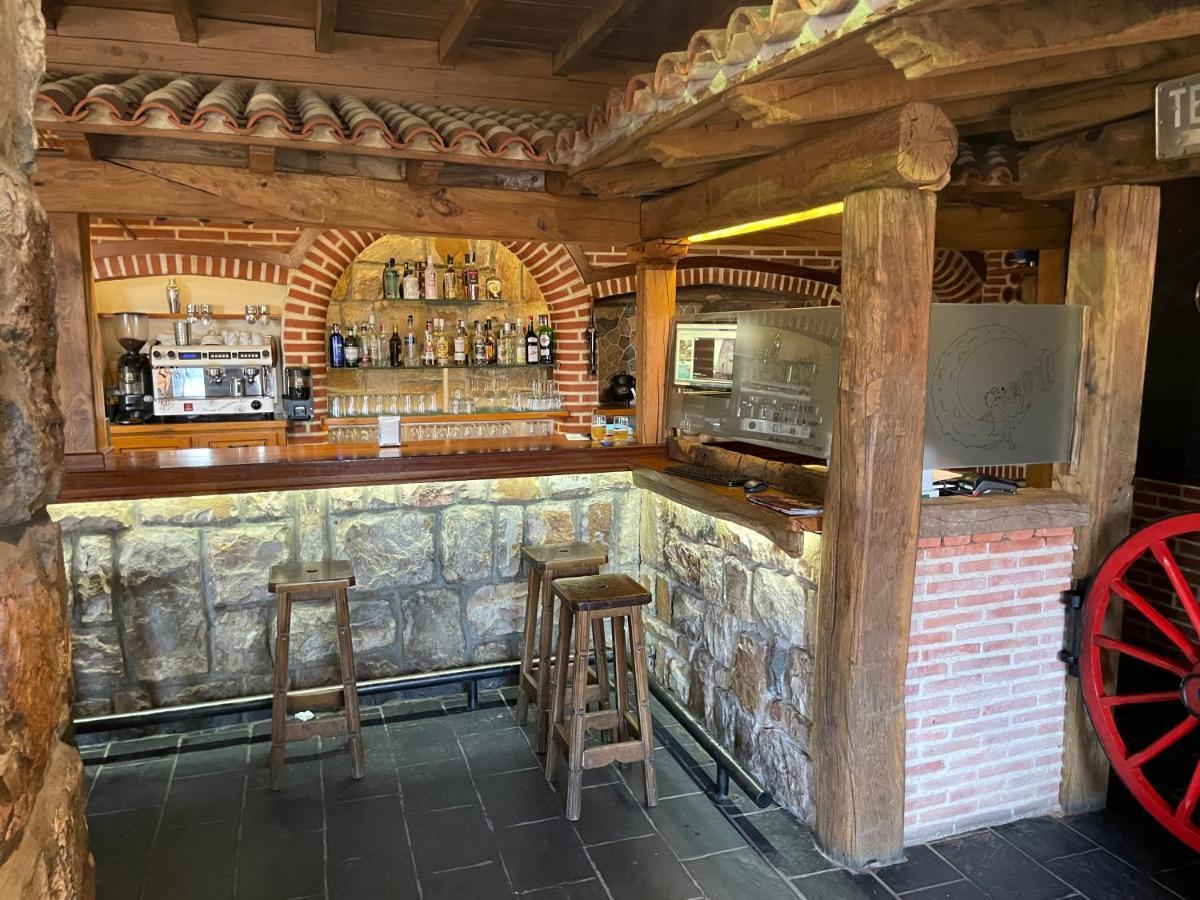 ホテル La Guarida De La Lleira Ferreras de Arriba エクステリア 写真